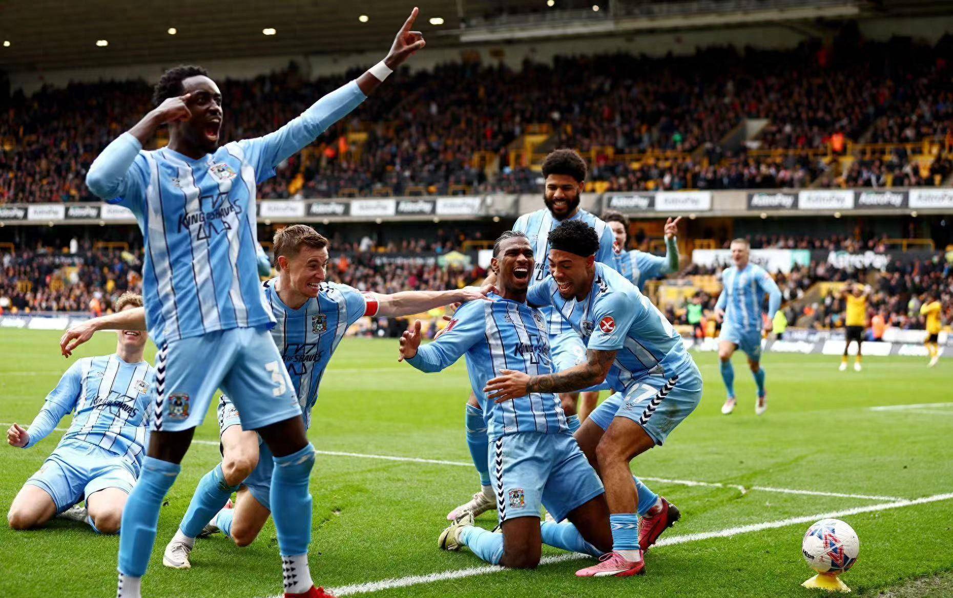 足总杯训练课后再迎强敌，曼联单刀错失，主帅态度——压力陡增，球队文化被再次提及的简单介绍