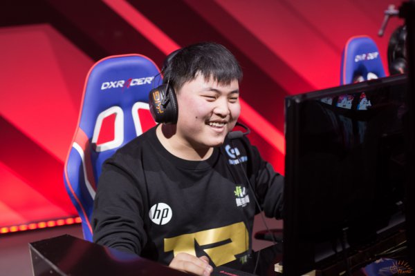 Uzi与50激战尤文图斯分钟，重返赛场胜负难料！，大坂直美焦点对战观众掌声雷动的简单介绍