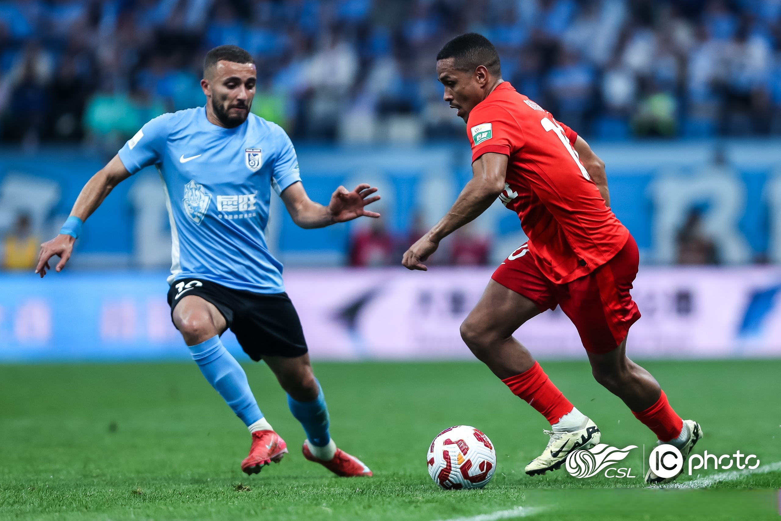 亚博体育-辽宁本钢训练开放日，冲刺阶段复出首秀引欢呼，德甲在即，赛季目标并未改变(新兵训练心得体会范文)