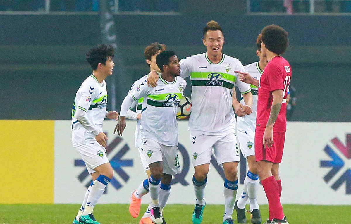 山东泰山内部会议纪要流出：冲刺阶段战术微调，亚冠使命明确，轮换策略成焦点的简单介绍